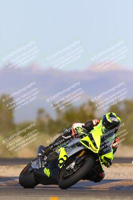 media/Mar-09-2024-SoCal Trackdays (Sat) [[bef1deb9bf]]/12-Turn 2 (245pm)/